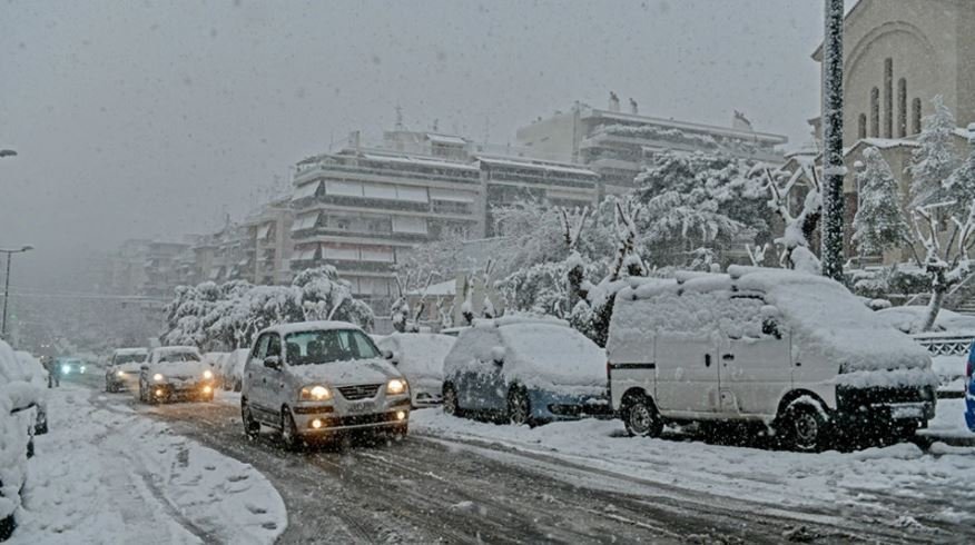 Κακοκαιρία «Ελπίς»: Χιόνια και στο κέντρο της Αθήνας