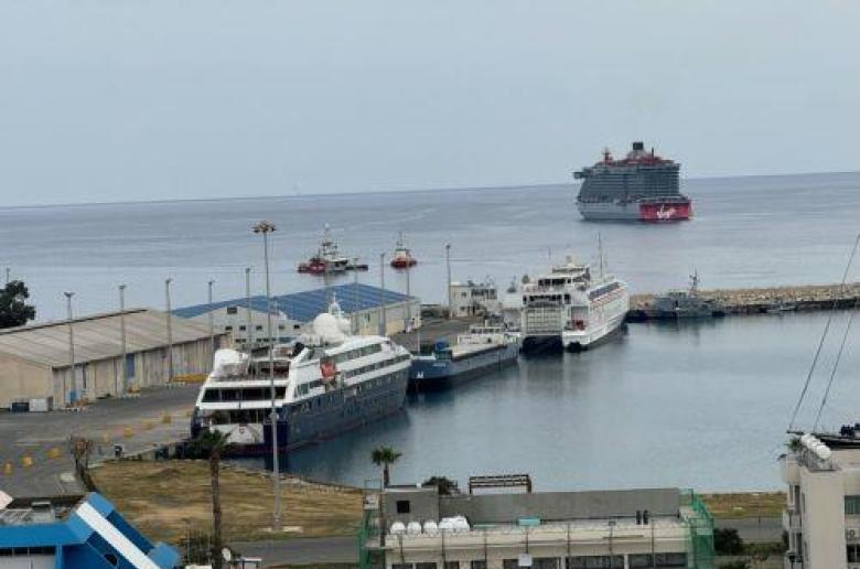 Φεύγει και 2ο πλοίο για Γάζα - Συνάντηση εκπροσώπων 40 κρατών στην Κύπρο για συντονισμό