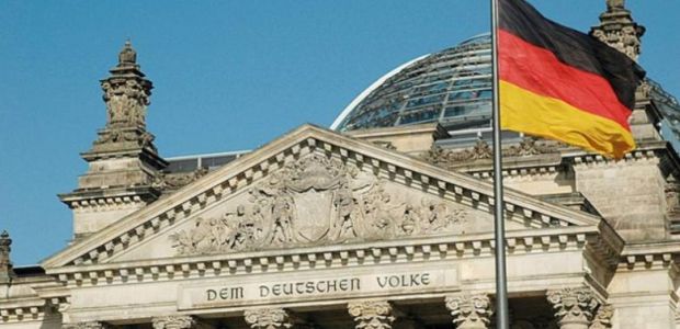 Γερμανία: Νέες χρεώσεις για το ρεύμα τον Οκτώβριο–Επιβάρυνση €480
