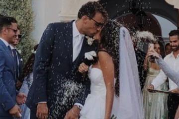 Ζευγάρι της κοσμικής ζωής της Κύπρου παντρεύτηκε στις Σπέτσες! (Βίντεο)