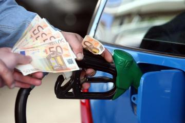 Καύσιμα: Οι εντάσεις στη Μέση Ανατολή φέρνουν εκτόξευση των τιμών