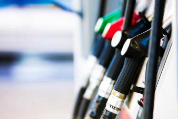 Ετήσια μείωση 3,2% στις συνολικές πωλήσεις πετρελαιοειδών τον Μάρτιο
