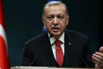 Ερντογάν: «Θα μας συλλάβετε; Θα γλείφετε μόνο την παλάμη σας»