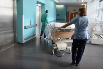 Σκάνδαλο: Εκατοντάδες «μαϊμού» νοσοκόμες θέτουν σε κίνδυνο τους ασθενείς