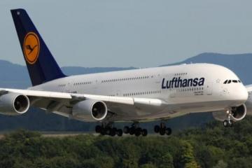 Ακυρώνει 900 πτήσεις την Τετάρτη η Lufthansa