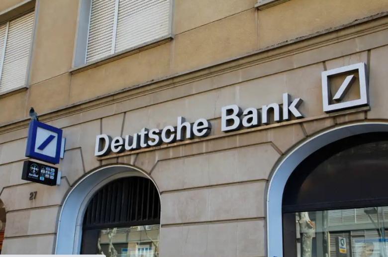 Απότομη «βουτιά» για τη μετοχή της Deutsche Bank - Νέα αναστάτωση στις αγορές