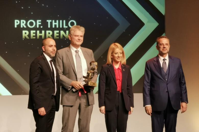 ΙΚυ: Στον Καθηγητή Thilo Rehren Βραβείο του ΙδΕΚ 