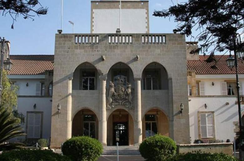 Νέα σύσκεψη στο Προεδρικό για τις κυρώσεις σε Κύπριους