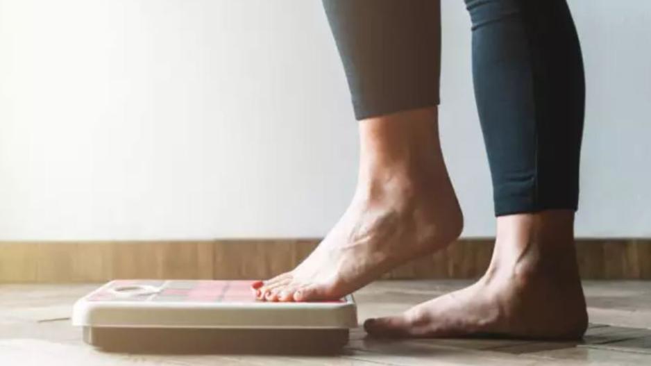 Πώς να χάσετε βάρος κατά 10 λευκός πάγκος αδυνατίσματος