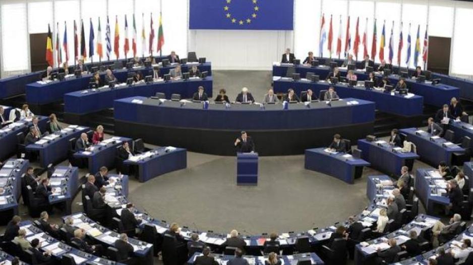 Ντέρμπι στην ψηφοφορία για το Ευρωκοινοβούλιο – Η πρώτη ψηφοφορία δεν ανέδειξε νικητή